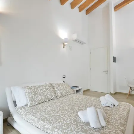 Izzhome Harmony Апартаменты Пула