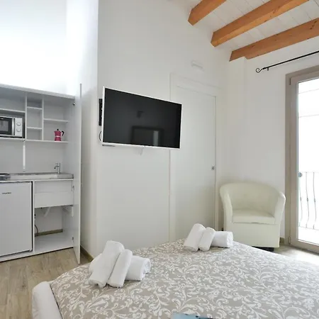 Izzhome Harmony *